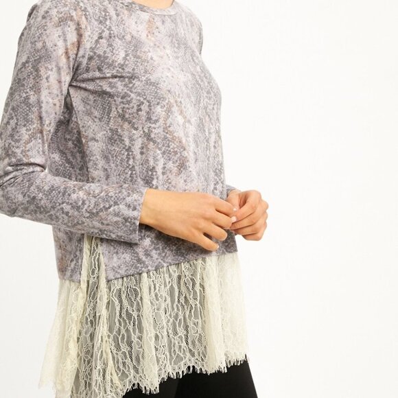 MYSTREE Gray Snakeskin Print Top with Cream Lace Hem Long Sleeve Boutique Blouse - Picture 7 of 8